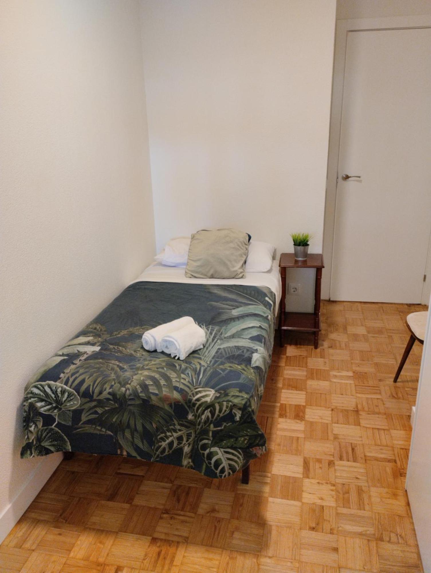 Habitacion Confort En Chamartin มาดริด ภายนอก รูปภาพ